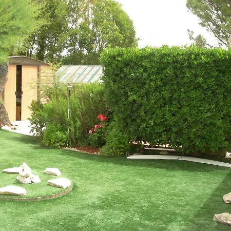 Ferienwohnung Studio 66 Caumont-sur-Durance Exterior foto
